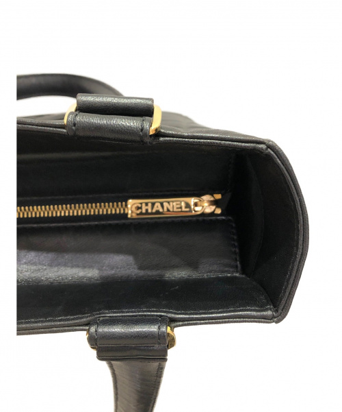 CHANEL（シャネル）CHANEL (シャネル) チョコバーココマークトートバッグ ブラック サイズ:-の古着・服飾アイテム