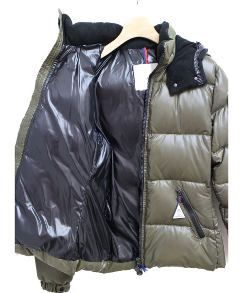 MONCLER（モンクレール）MONCLER (モンクレール) BADIA/ダウンジャケット カーキ サイズ:1の古着・服飾アイテム
