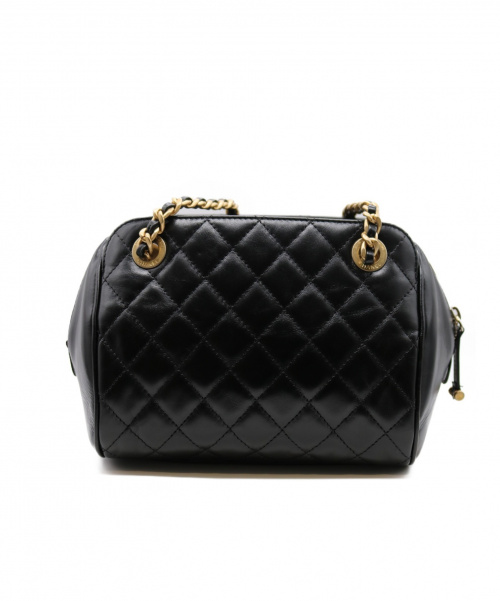 CHANEL（シャネル）CHANEL (シャネル) マトラッセショルダーバッグ ブラック サイズ:-の古着・服飾アイテム