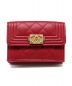 CHANEL（シャネル）の古着「ボーイシャネル/ミニ財布」｜レッド