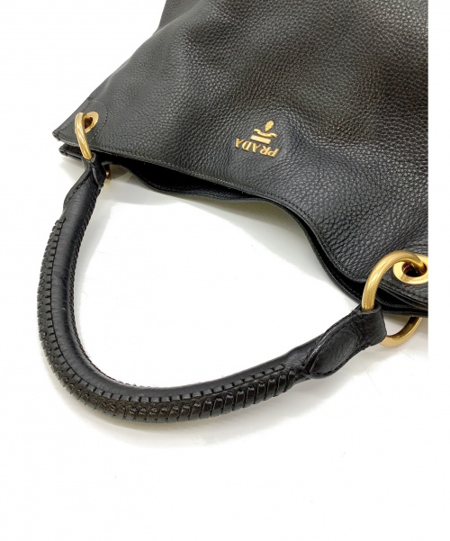 PRADA（プラダ）PRADA (プラダ) ワンショルダーバッグ ブラック ■の古着・服飾アイテム