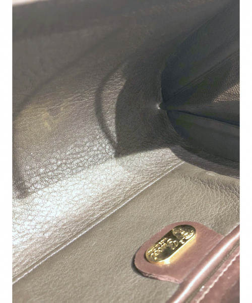GUCCI（グッチ）GUCCI (グッチ) チェーンショルダーバッグ ブラウンの古着・服飾アイテム