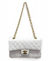 CHANEL (シャネル) マトラッセ ホワイト ダブルチェーンショルダーバッグ：278000円
