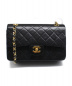 CHANEL（シャネル）の古着「Wフラップチェーンショルダーバッグ」｜ブラック