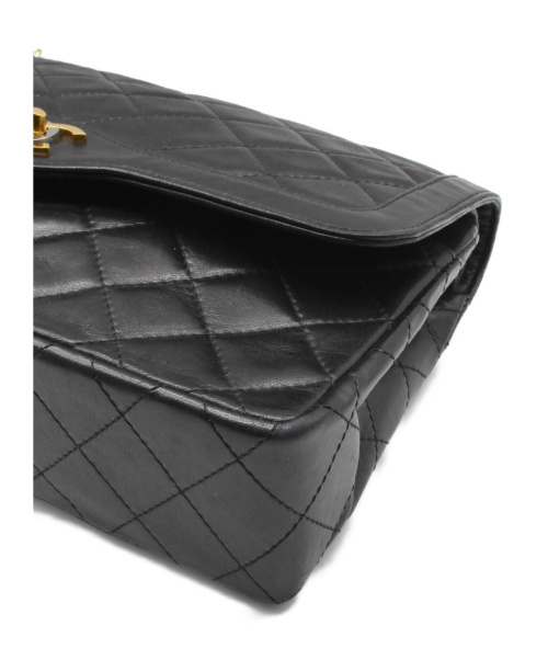CHANEL（シャネル）CHANEL (シャネル) チェーンショルダーバッグ/マトラッセ　パリ限定 ブラック パリ限定 639572の古着・服飾アイテム