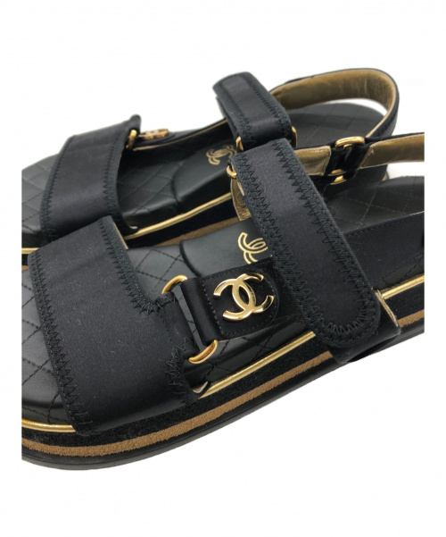 CHANEL（シャネル）CHANEL (シャネル) ゲートNo.5ストラップサンダル ブラック サイズ:37Cの古着・服飾アイテム