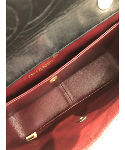CHANEL（シャネル）CHANEL (シャネル) マトラッセショルダーバッグ ブラック サイズ:24の古着・服飾アイテム
