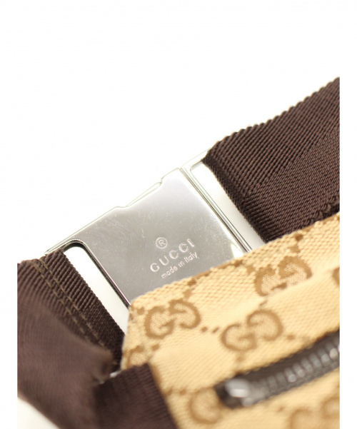 GUCCI（グッチ）GUCCI (グッチ) ボディーバッグ ベージュの古着・服飾アイテム