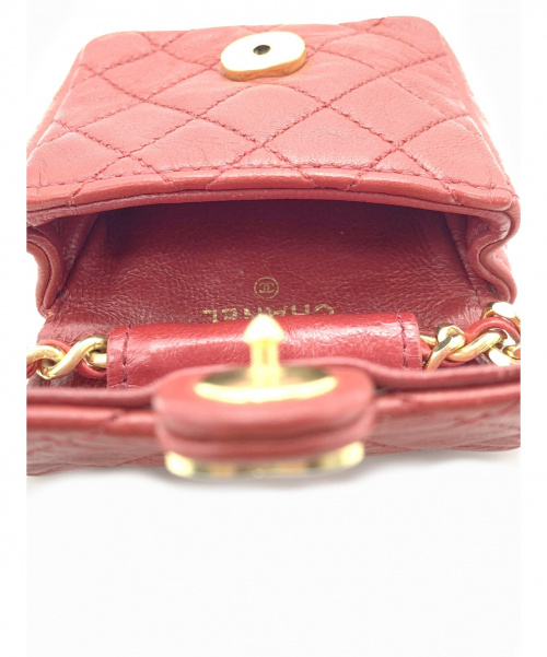 CHANEL（シャネル）CHANEL (シャネル) ミニショルダーポーチ/マトラッセ レッド サイズ:ショルダーストラップ49㎝ ミニミニマトラッセの古着・服飾アイテム
