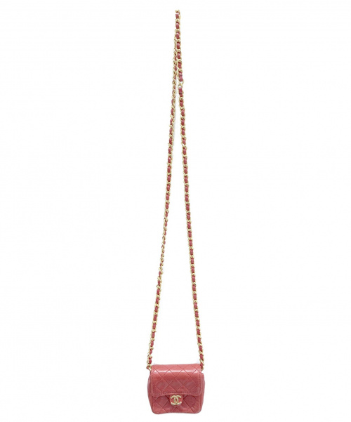 CHANEL（シャネル）CHANEL (シャネル) ミニショルダーポーチ/マトラッセ レッド サイズ:ショルダーストラップ49㎝ ミニミニマトラッセの古着・服飾アイテム