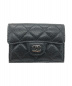 CHANEL（シャネル）の古着「ミニウォレット/三つ折り財布/2018SS」｜ブラック