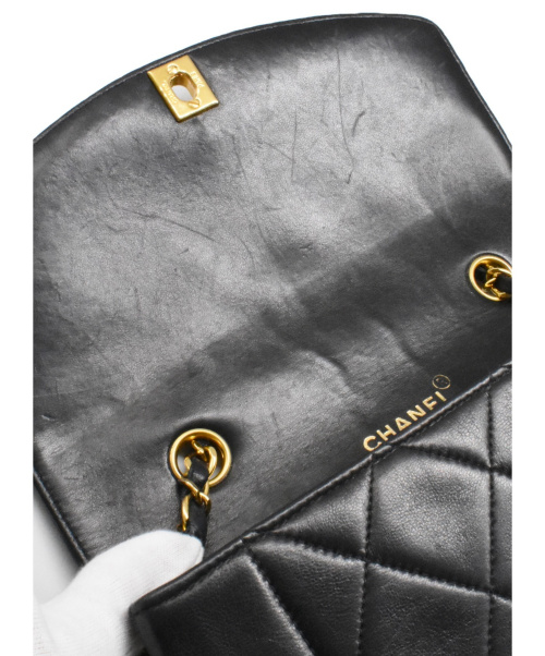 CHANEL（シャネル）CHANEL (シャネル) チェーンショルダーバッグ 　 ブラック サイズ:- マトラッセ 2055266の古着・服飾アイテム
