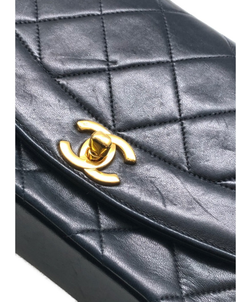 CHANEL（シャネル）CHANEL (シャネル) チェーンショルダーバッグ 　 ブラック サイズ:- マトラッセ 2055266の古着・服飾アイテム