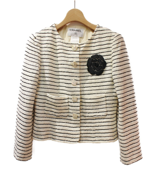 CHANEL（シャネル）CHANEL (シャネル) カメリア装飾ジャケット サイズ:38 ボーダーの古着・服飾アイテム