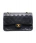 CHANEL（シャネル）の古着「Wフラップショルダーバッグ」｜ブラック