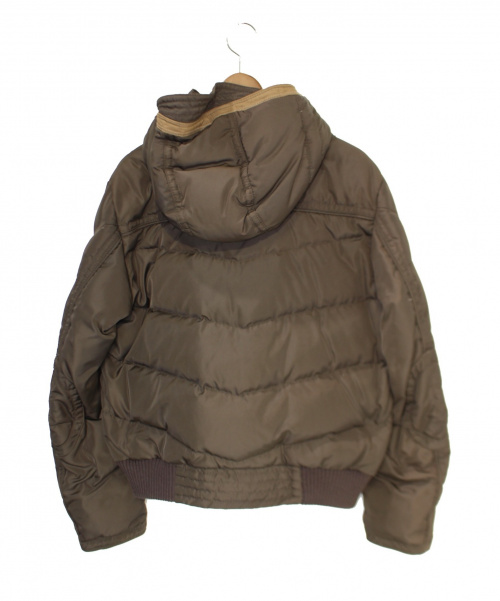 MONCLER（モンクレール）MONCLER (モンクレール) ダウンジャケット ブラウン サイズ:Mの古着・服飾アイテム