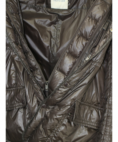 MONCLER（モンクレール）MONCLER (モンクレール) ダウンジャケット ブラウン サイズ:Mの古着・服飾アイテム
