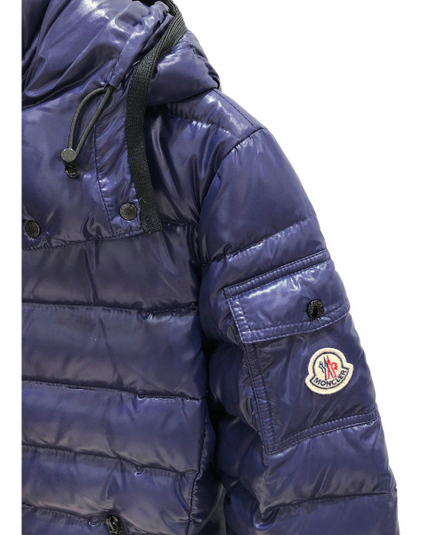 MONCLER（モンクレール）MONCLER (モンクレール) ダウンジャケット パープル サイズ:2 BADYの古着・服飾アイテム