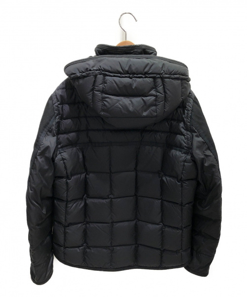 MONCLER（モンクレール）MONCLER (モンクレール) ダウンジャケット ブラック サイズ:2 RYANの古着・服飾アイテム