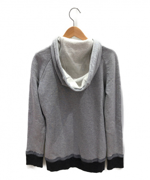 CHANEL（シャネル）CHANEL (シャネル) ココマークジップパーカー グレー サイズ:38の古着・服飾アイテム