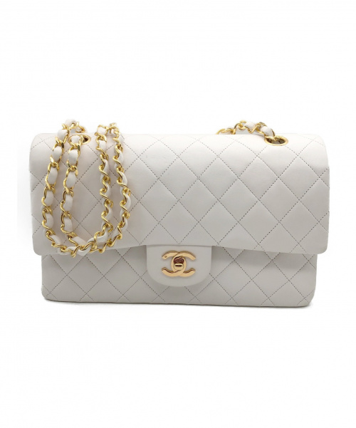 CHANEL（シャネル）CHANEL (シャネル) マトラッセ ホワイト サイズ:25 マトラッセ カーフスキン 1039284の古着・服飾アイテム