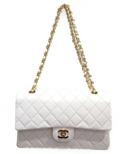 CHANEL（シャネル）CHANEL (シャネル) マトラッセ ホワイト サイズ:25 マトラッセ カーフスキン 1039284の古着・服飾アイテム