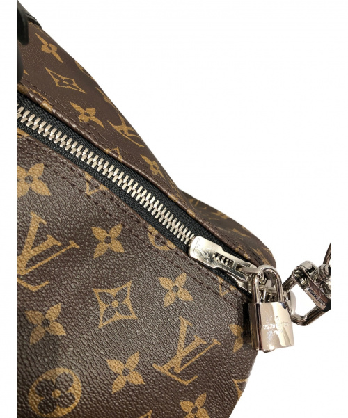 LOUIS VUITTON（ルイ ヴィトン）LOUIS VUITTON (ルイヴィトン) マカサー キーポル・バンドリエール55 サイズ:55 モノグラムマカサー M56714の古着・服飾アイテム