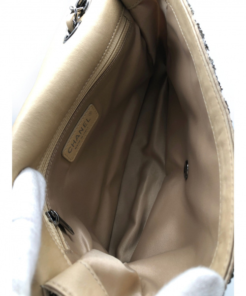CHANEL（シャネル）CHANEL (シャネル) スパンコールマトラッセ ゴールド×ベージュ サイズ:-の古着・服飾アイテム