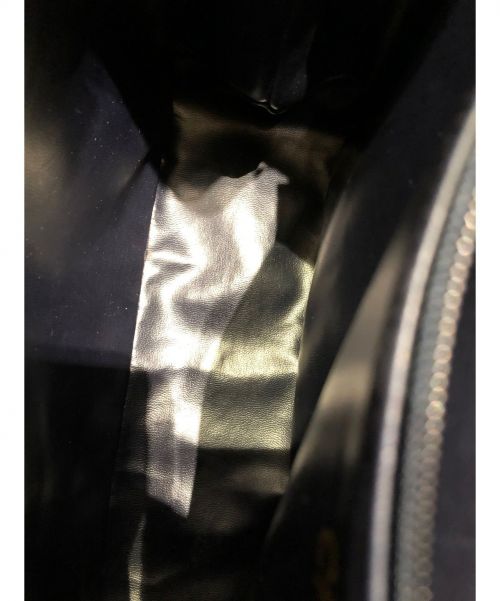 CHANEL（シャネル）CHANEL (シャネル) ココマークチェーントートバッグ ホワイト×ネイビー サイズ:-の古着・服飾アイテム