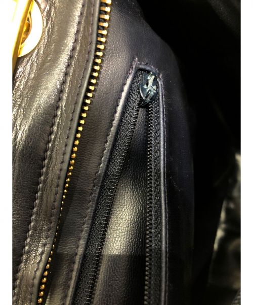 CHANEL（シャネル）CHANEL (シャネル) ココマークチェーントートバッグ ホワイト×ネイビー サイズ:-の古着・服飾アイテム