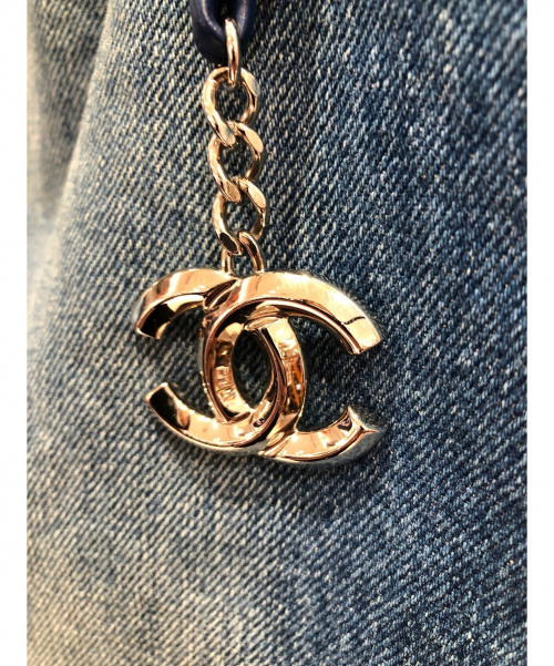 CHANEL（シャネル）CHANEL (シャネル) チェーントートバッグ サイズ:ｰ AS0480 デニムの古着・服飾アイテム