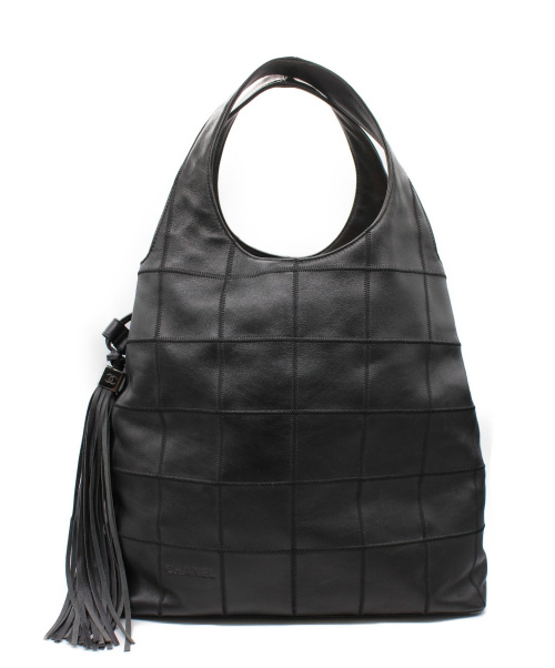 CHANEL（シャネル）CHANEL (シャネル) チョコバー フリンジトートバッグ ブラック サイズ:- レザー 7832986の古着・服飾アイテム