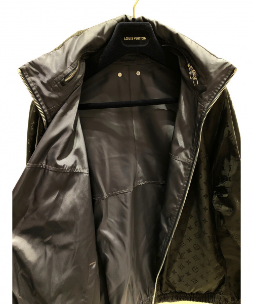 LOUIS VUITTON（ルイ ヴィトン）LOUIS VUITTON (ルイヴィトン) 19AWリバーシブルナイロンパーカー グレー×ブラック サイズ:50の古着・服飾アイテム