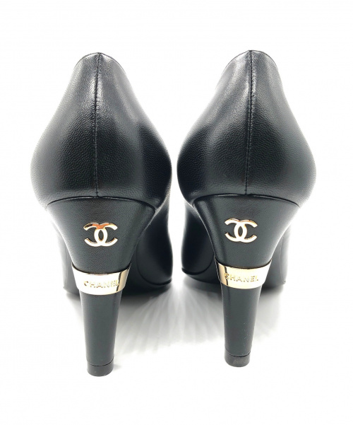 CHANEL（シャネル）CHANEL (シャネル) ココマークヒールパンプス ブラック サイズ:38 未使用品 G35112の古着・服飾アイテム