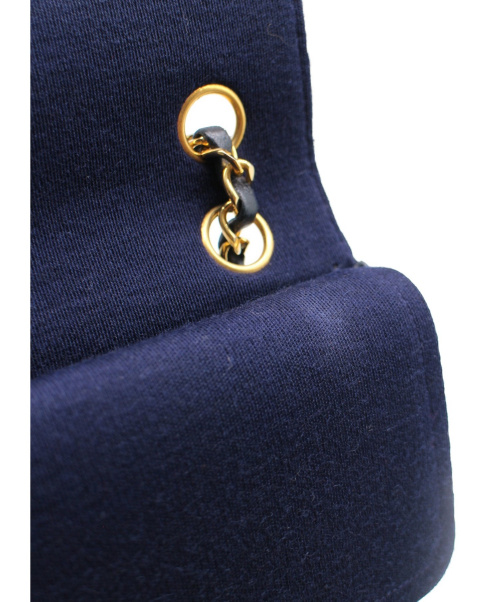 CHANEL（シャネル）CHANEL (シャネル) チェーンショルダーバッグ ネイビー サイズ:- マトラッセ コットンジャージの古着・服飾アイテム