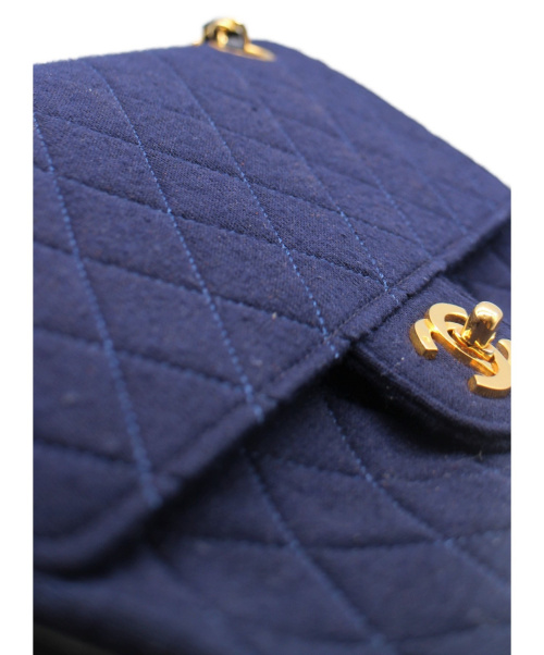 CHANEL（シャネル）CHANEL (シャネル) チェーンショルダーバッグ ネイビー サイズ:- マトラッセ コットンジャージの古着・服飾アイテム