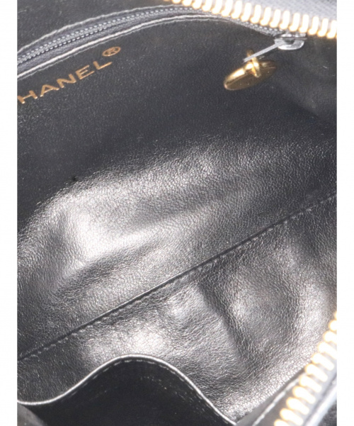 CHANEL（シャネル）CHANEL (シャネル) レザーショルダーバッグ ブラック サイズ:21の古着・服飾アイテム