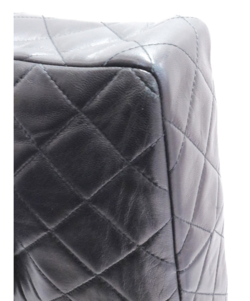 CHANEL（シャネル）CHANEL (シャネル) レザーショルダーバッグ ブラック サイズ:21の古着・服飾アイテム