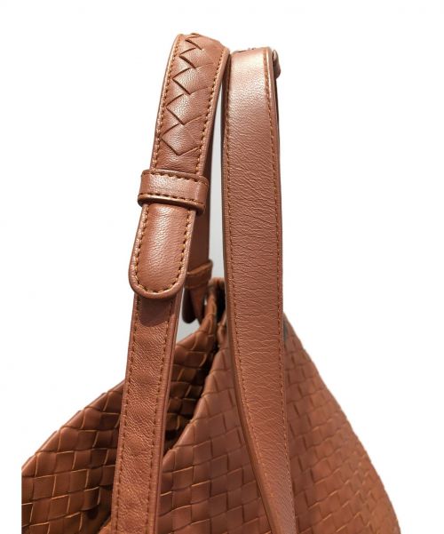 BOTTEGA VENETA（ボッテガベネタ）BOTTEGA VENETA (ボッテガベネタ) イントレチャートショルダーバッグ ブラウンの古着・服飾アイテム