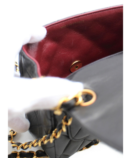 CHANEL（シャネル）CHANEL (シャネル) ミニマトラッセチェーンショルダーバッグ ブラック サイズ:- ミニマトラッセ A1115 ラムレザー 3434582の古着・服飾アイテム