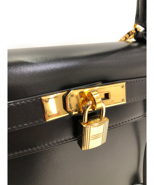 HERMES（エルメス）HERMES (エルメス) ケリー28 ブラック サイズ:28 ケリー28 外縫い ゴールド金具 ○Z(1996年)の古着・服飾アイテム