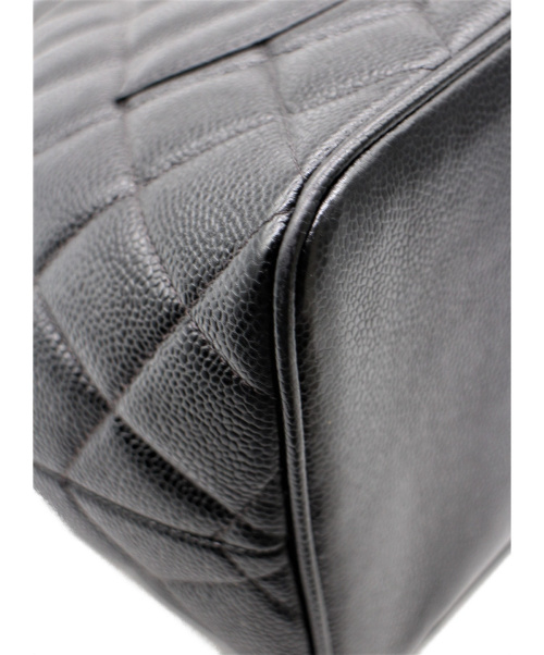 CHANEL（シャネル）CHANEL (シャネル) 復刻トートバッグ ブラック サイズ:- A01804 キャビアスキン 6128251の古着・服飾アイテム