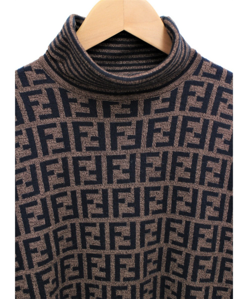FENDI（フェンディ）FENDI (フェンディ) ズッカ柄ニット ブラウン サイズ:-の古着・服飾アイテム