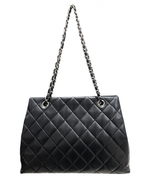 CHANEL（シャネル）CHANEL (シャネル) チェーントートバッグ ブラック サイズ:ｰ ラムスキン 600万番の古着・服飾アイテム