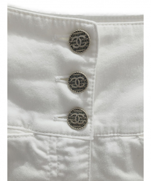 CHANEL（シャネル）CHANEL (シャネル) サイドロープデザインワイドパンツ ホワイト サイズ:34 2019Cハンガー付の古着・服飾アイテム