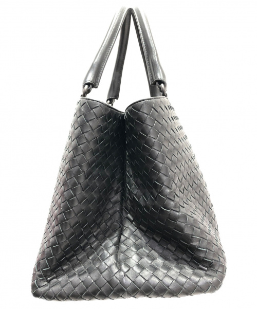 BOTTEGA VENETA（ボッテガベネタ）BOTTEGA VENETA (ボッテガヴェネタ) トートバッグ ブラック イントレチャートの古着・服飾アイテム