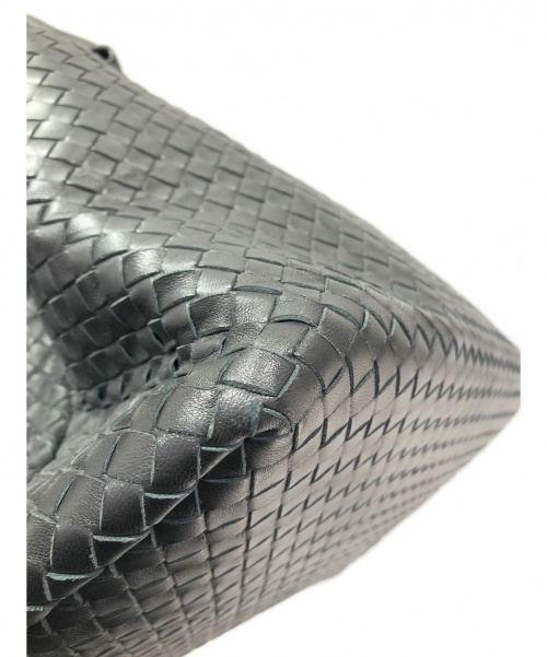 BOTTEGA VENETA（ボッテガベネタ）BOTTEGA VENETA (ボッテガヴェネタ) トートバッグ ブラック イントレチャートの古着・服飾アイテム