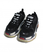 BALENCIAGAバレンシアガ）の古着「Triple S」
