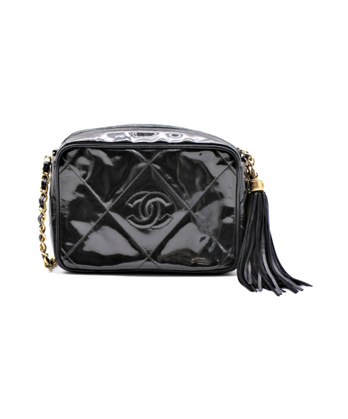 CHANEL（シャネル）CHANEL (シャネル) マトラッセ エナメルチェーンショルダーバッグ ブラック サイズ:- エナメル 0873765の古着・服飾アイテム