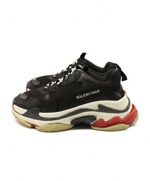 BALENCIAGA（バレンシアガ）BALENCIAGA (バレンシアガ) TRIPLE S ブラック サイズ:41の古着・服飾アイテム